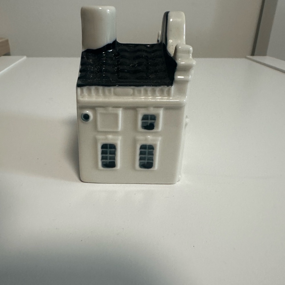 Blue Delft KLM House #90 - Picture 4 of 5